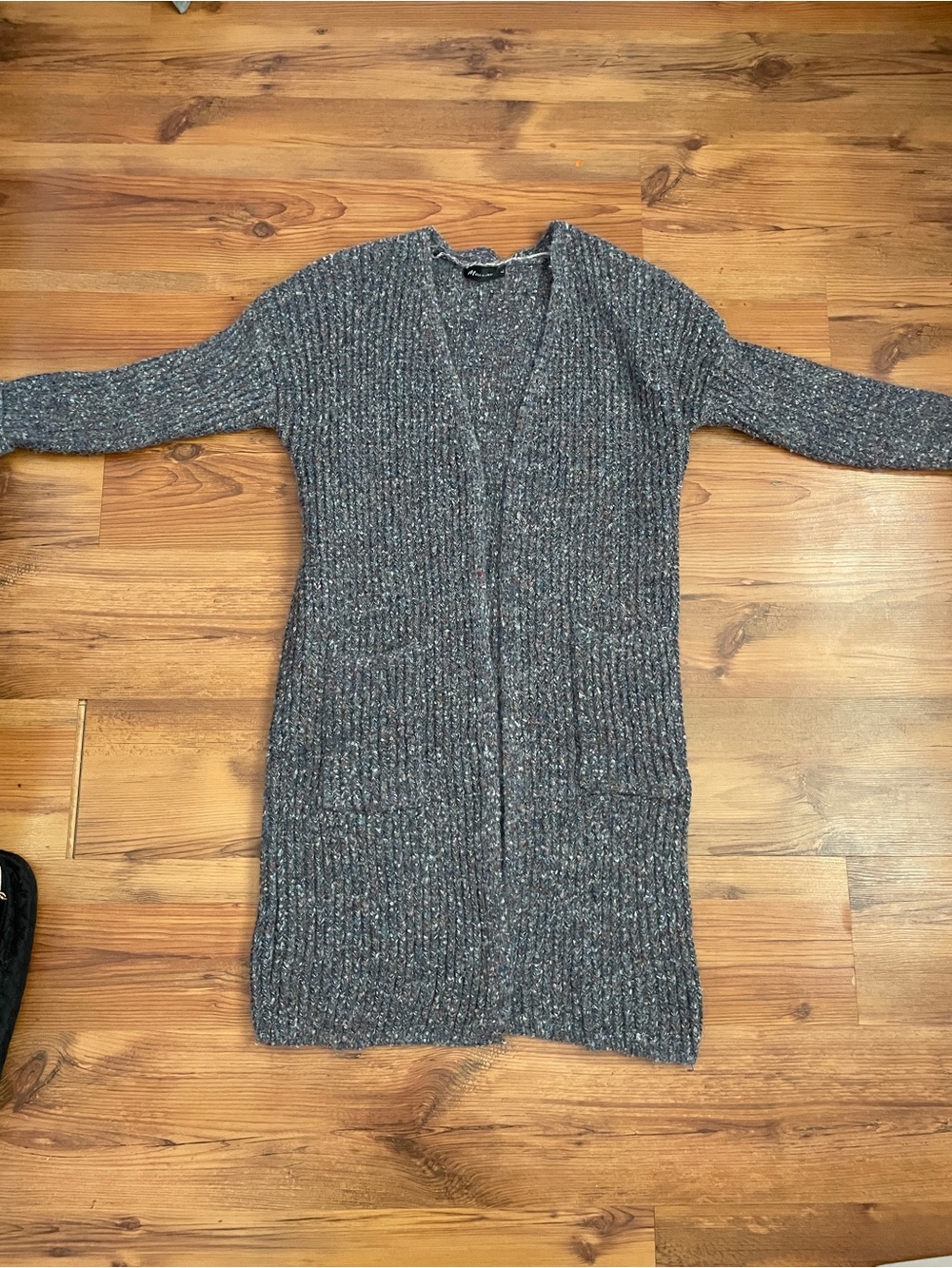 Long Open-Front Ribbed Cardigan Sweater in Heather Charcoal